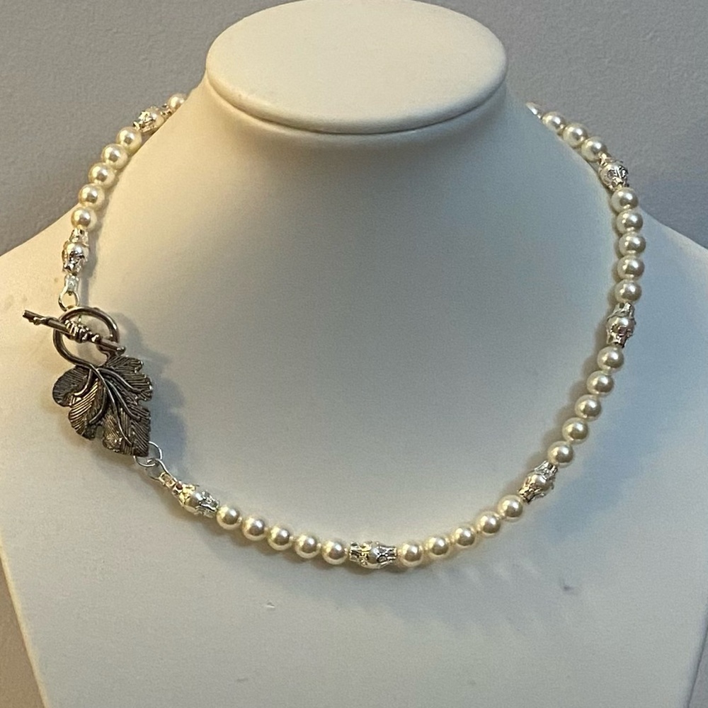 Swarovski crystal pearls choker NEW
